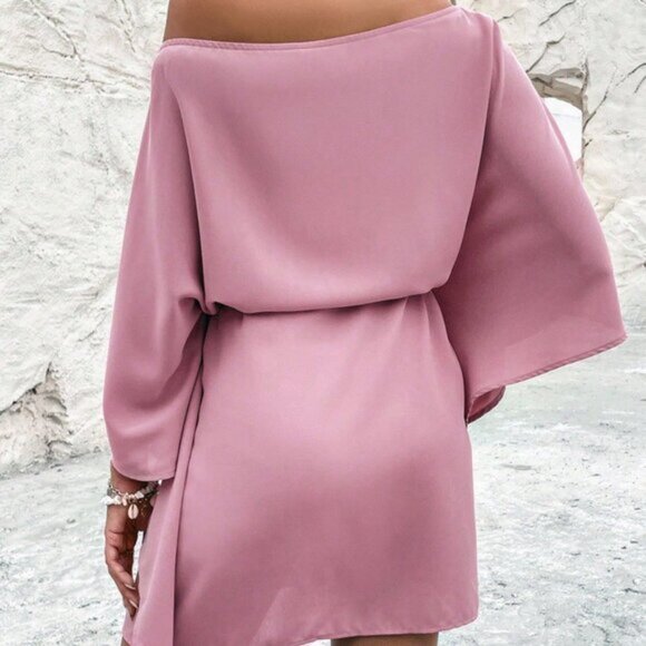 Casual Women's Solid Color Belted Bell Sleeve Dress - Picture 2 of 7